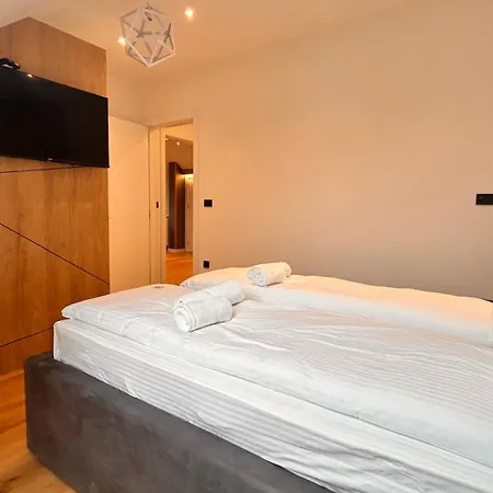 Luna Penthouse Apartamento Zlatibor