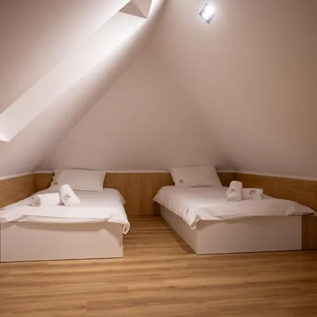 Luna Penthouse Апартаменты *